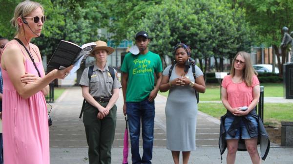 朝鲜领导人呼吁对侵犯其水域的韩国船只使用武力 朝鲜领导人呼吁对侵犯其水域的韩国船只使用武力