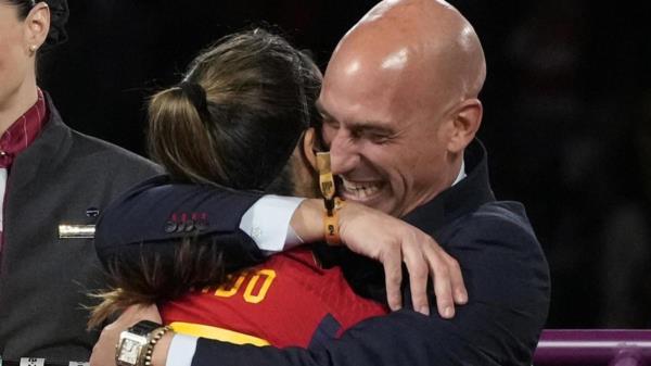 被停职的足球主席路易斯·鲁比亚莱斯坚称他是诽谤运动的受害者 被停职的足球主席路易斯·鲁比亚莱斯坚称他是诽谤运动的受害者