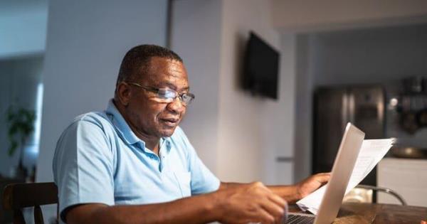 滞纳金的医疗保险参保者面临着沉重的惩罚如果一项新法案获得通过，这种情况可能会改变