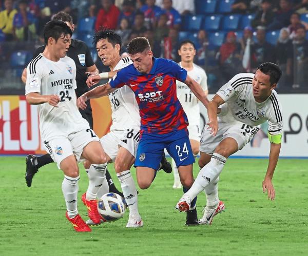 JDT通过生死攸关的测试来展示他们在ACL中的能力 JDT通过生死攸关的测试来展示他们在ACL中的能力