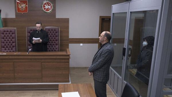 US-Russian journalist to be held in jail for another six weeks, court rules