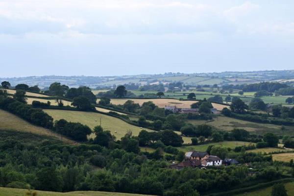 出于对“农村乌列斯”的担忧,英国准备推迟取暖用油禁令 出于对“农村乌列斯”的担忧,英国准备推迟取暖用油禁令