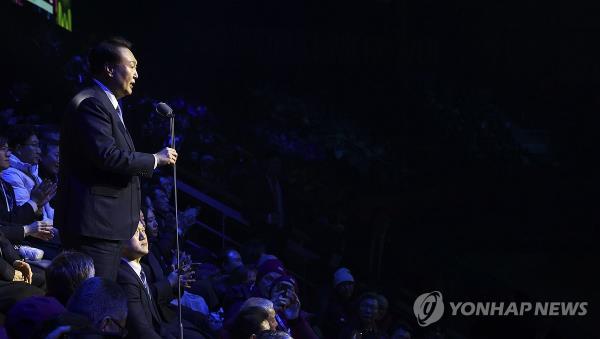 尹光雄宣布冬季青奥会在江陵开幕