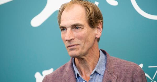 观看：14岁的俄罗斯女孩用猎枪射杀同学并自杀