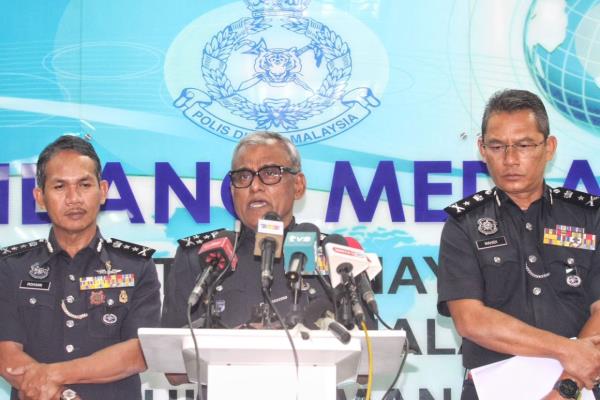 骗子利用空壳公司、虚假企业转移资金