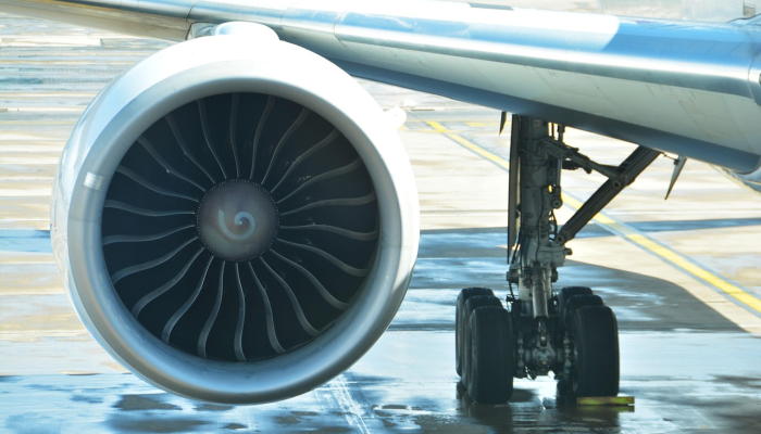 川崎消除器价格，发动机，功能，印度推出详情