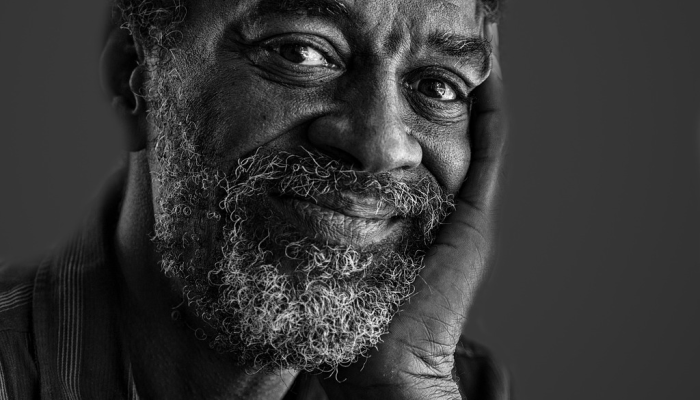 白宫对马乔里·泰勒·格林的“黑暗布兰登”，反过来攻击她