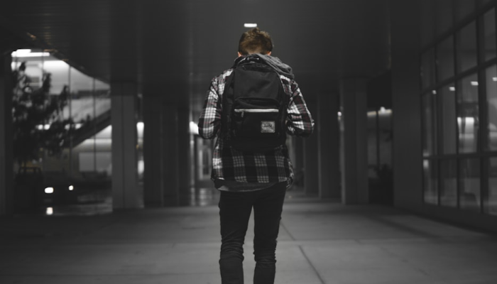 科罗拉多州一名男子在今年镇上第二次熊袭击中幸存下来 科罗拉多州一名男子在今年镇上第二次熊袭击中幸存下来