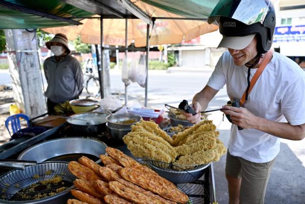 开拓者：亨利·埃塔·西特格雷夫斯，石山的第一位黑人女警察，去世
