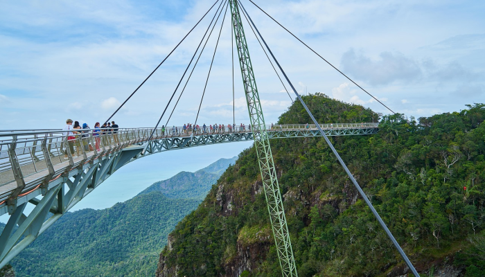 万能开挂辅助“微乐湖南麻将小程序必赢神器免费!详细分享装挂步骤