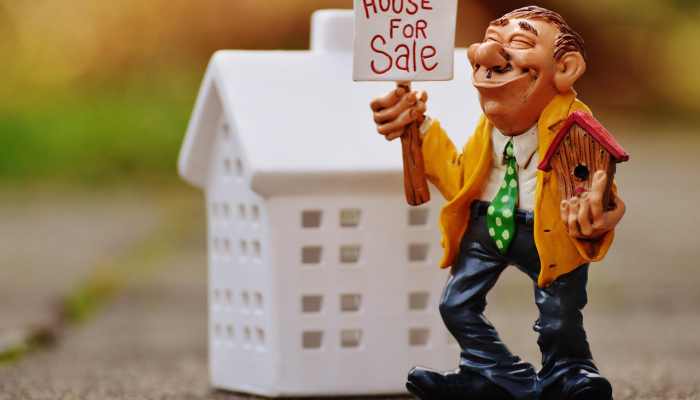 华纳兄弟公司警告称,好莱坞罢工将造成5亿美元的利润损失 华纳兄弟公司警告称,好莱坞罢工将造成5亿美元的利润损失