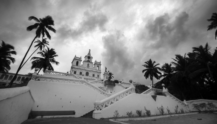 为什么卡纳塔克邦有400年历史的帕诺里白鹭寺受到当地人的尊敬 为什么卡纳塔克邦有400年历史的帕诺里白鹭寺受到当地人的尊敬