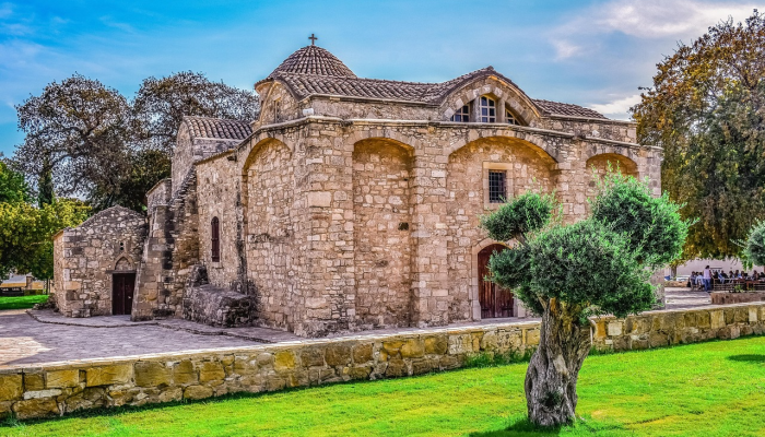 为什么卡纳塔克邦有400年历史的帕诺里白鹭寺受到当地人的尊敬 为什么卡纳塔克邦有400年历史的帕诺里白鹭寺受到当地人的尊敬