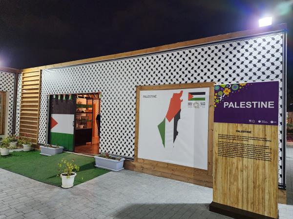 希腊沃罗斯地区在毁灭性大火后努力重建