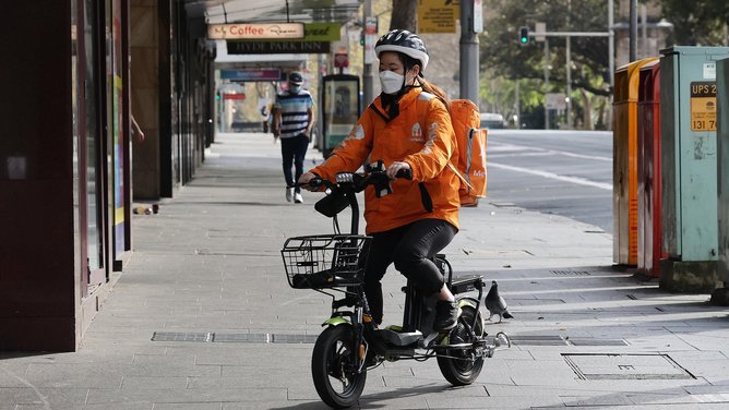 “拒绝让父母给我起名?” “拒绝让父母给我起名?”