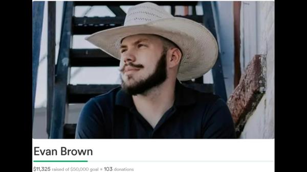 推荐一款”微乐家乡麻将万能开挂器!分享用挂教程