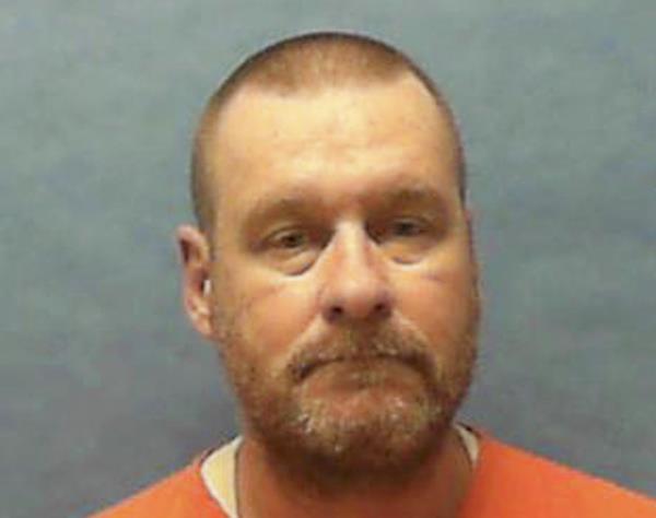 “我爱你们所有人，”迈克尔·扎克三世在佛罗里达州行刑前说了最后一句话