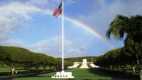 在满目疮痍的加沙，一名摄影师讲述了死者和流离失所者的故事