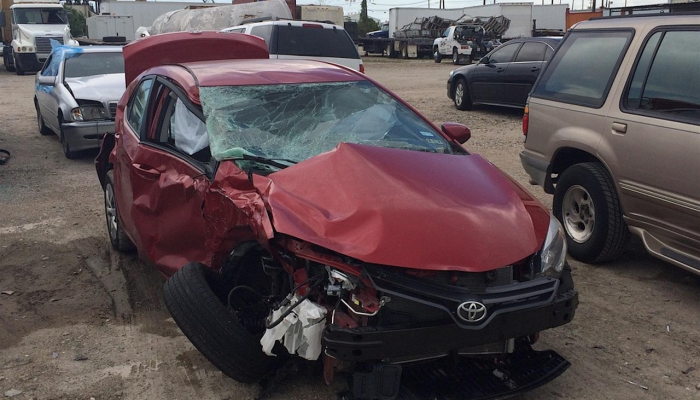 卢塞纳市发生交通事故,1死6伤 卢塞纳市发生交通事故,1死6伤