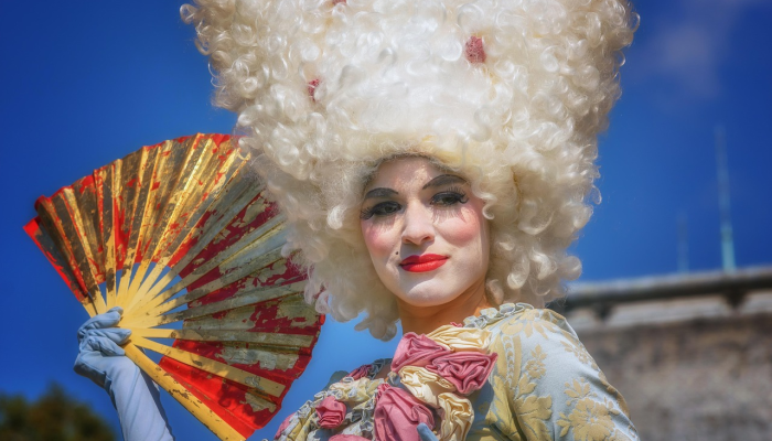 艺术和历史结合在芭芭拉·怀特·佩里的画廊灵感的家