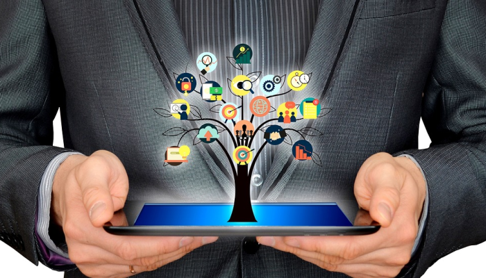 马克龙启动保护堕胎权的宪法程序 马克龙启动保护堕胎权的宪法程序