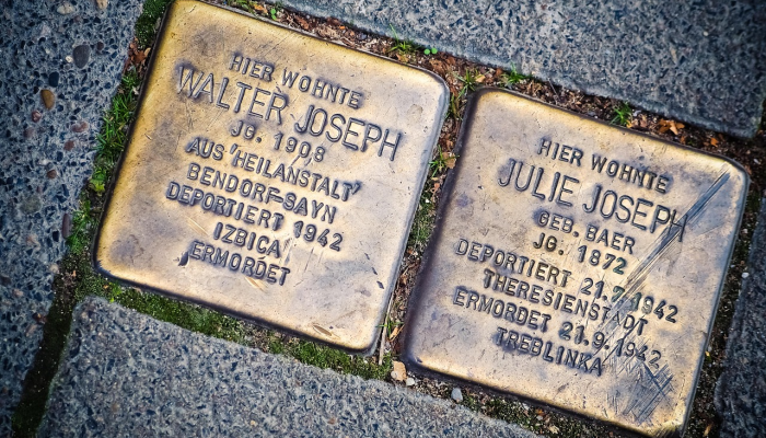 随着2020年选举调查指控决定的临近，富尔顿县DA受到种族主义威胁