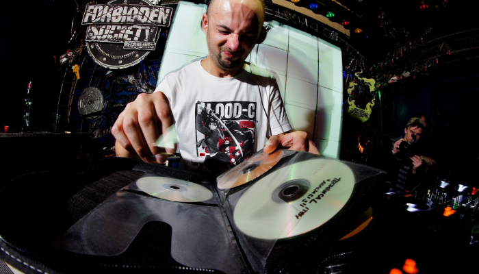 能源骗子在Facebook上“撒开大网”