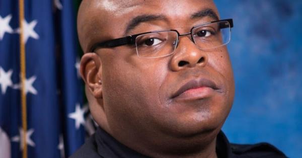 玩家必看教程“三哥玩摆头注开挂论坛”其实确实有挂