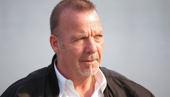 威廉·达福回忆起一件事，这件事教会了他一张与众不同的脸