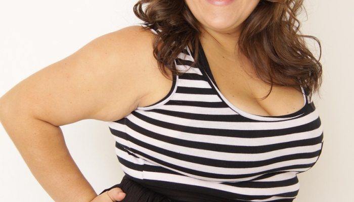 世界上最高的女人透露她是自然分娩的她体重5.9公斤,身高23.2英寸 世界上最高的女人透露她是自然分娩的她体重5.9公斤,身高23.2英寸