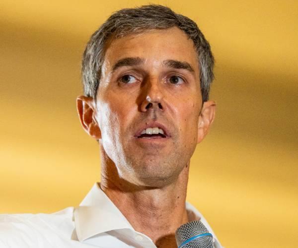 贝托·奥罗克：拜登在移民问题上“让我们失望”