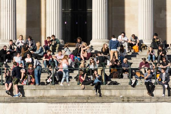 最新排行榜显示，伦敦大学跻身欧洲顶尖大学之列