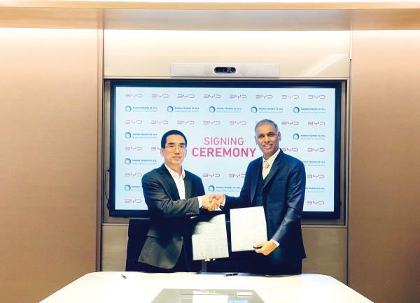 可用版本“人海大厅炸金花有挂么”详细开挂玩法