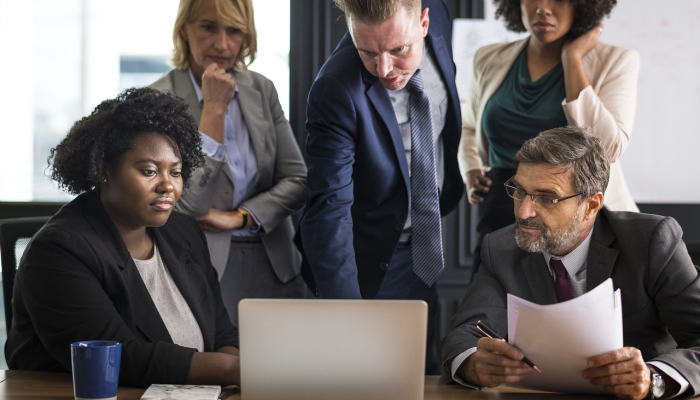 开挂辅助工具“闲逸碰胡开挂试用一天!分享用挂教程