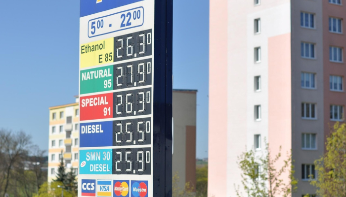 教程辅助!“微乐麻将挂试用一天”(原来确实是有挂)