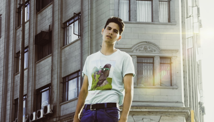 康纳·森:城市需要人,人需要家两者都必须等待 康纳·森:城市需要人,人需要家两者都必须等待