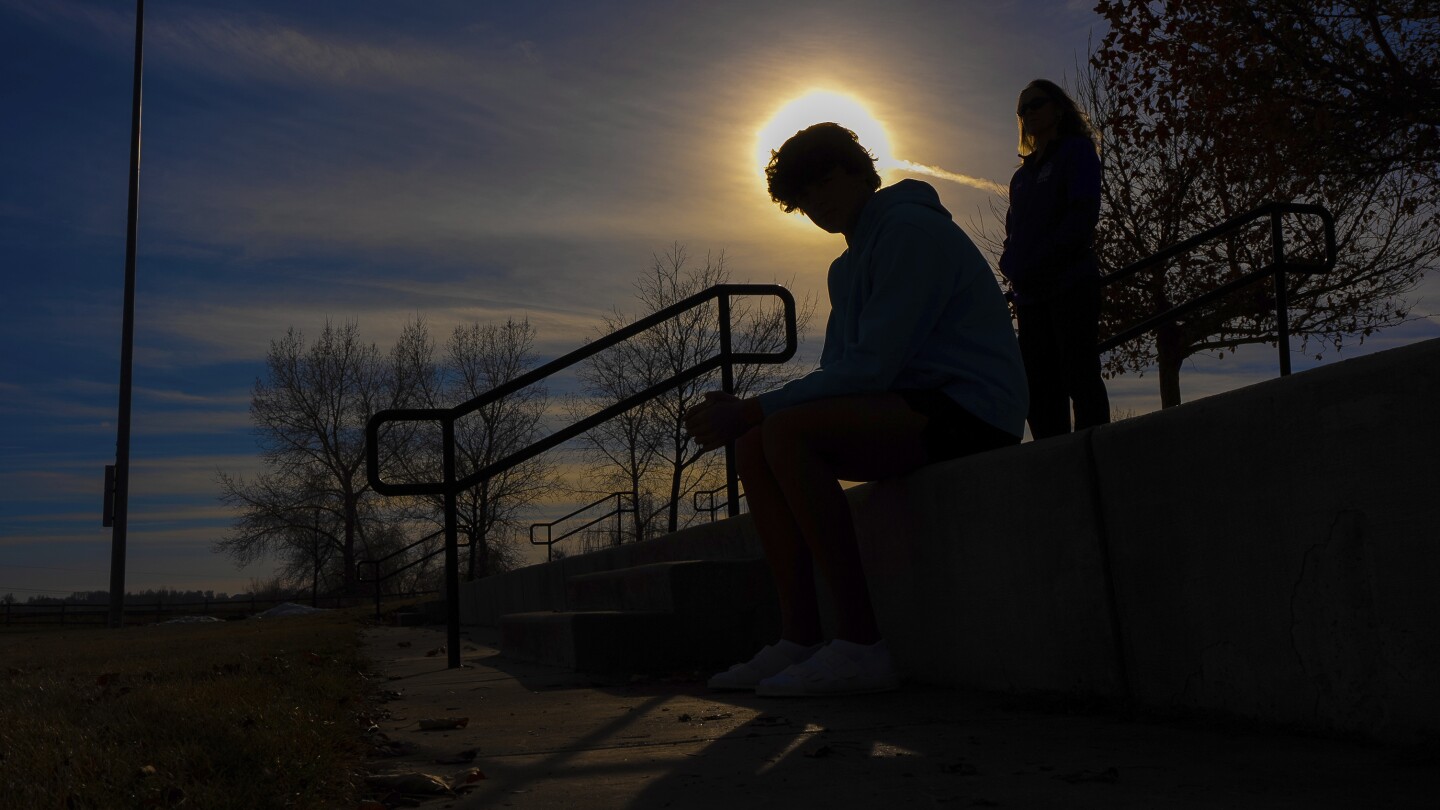 马克龙表示,对贫穷国家的援助可以遏制冲突的蔓延 马克龙表示,对贫穷国家的援助可以遏制冲突的蔓延