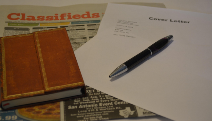 报纸上说的是10月2日 报纸上说的是10月2日