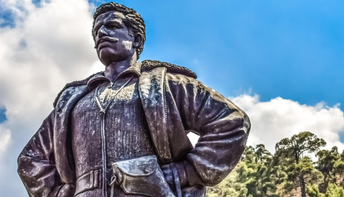 弗朗西斯·李:纪念已故的曼城英雄变成卫生纸大亨 弗朗西斯·李:纪念已故的曼城英雄变成卫生纸大亨