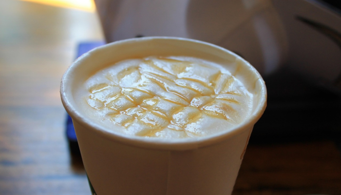 星巴克推出了南瓜拿铁和两款新的秋季饮料要知道什么