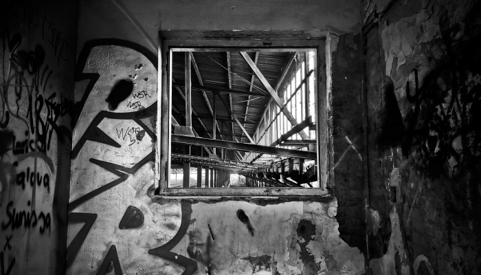 《星际迷航:奇异新世界》第二季结束后,伊森·派克“心碎地”告别人类史波克 《星际迷航:奇异新世界》第二季结束后,伊森·派克“心碎地”告别人类史波克