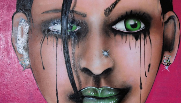 已故伊丽莎白女王对查尔斯在公共场合叫她“妈妈”的滑稽反应