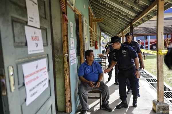 现代加入本田、丰田的行列,在工会与底特律三巨头发生争执后提高工资 现代加入本田、丰田的行列,在工会与底特律三巨头发生争执后提高工资