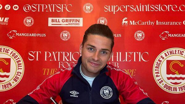 英国首相阁因世界杯期间没有猎狮而面临“性别歧视”指控