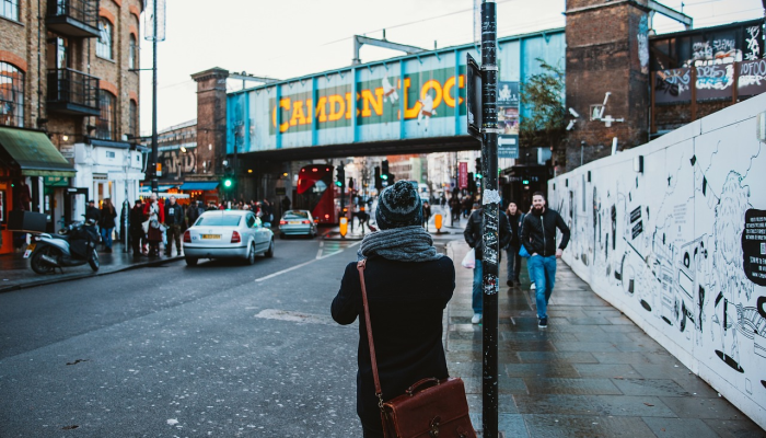 大约20万伊朗人在上半年涌向东部城市