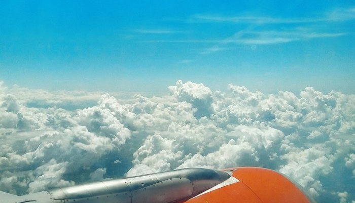 尽管夏天“充满挑战”，易捷航空仍将创下利润新高