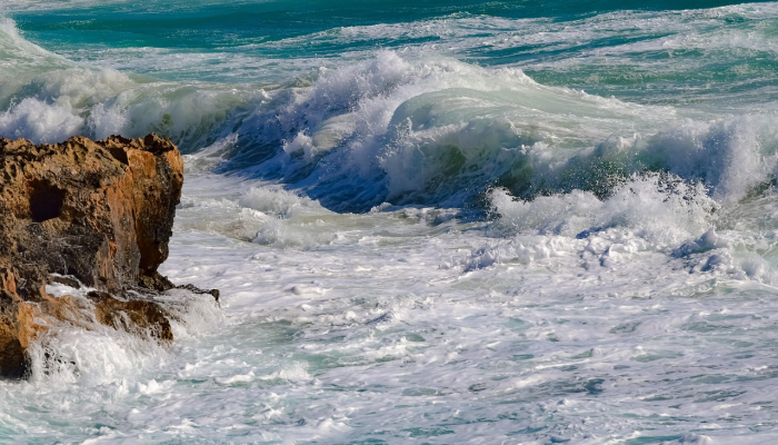 俄罗斯在波兰边境附近发动大规模空袭