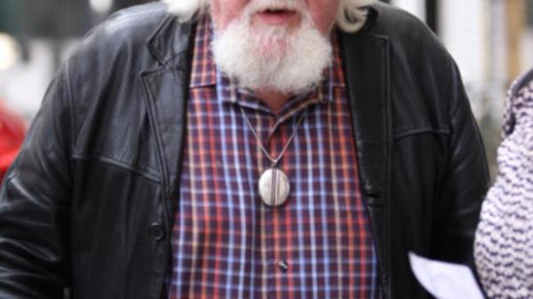 《致命武器2》男星乔斯·阿克兰去世，享年95岁：“他给他的角色带来了独特的强度和庄严”