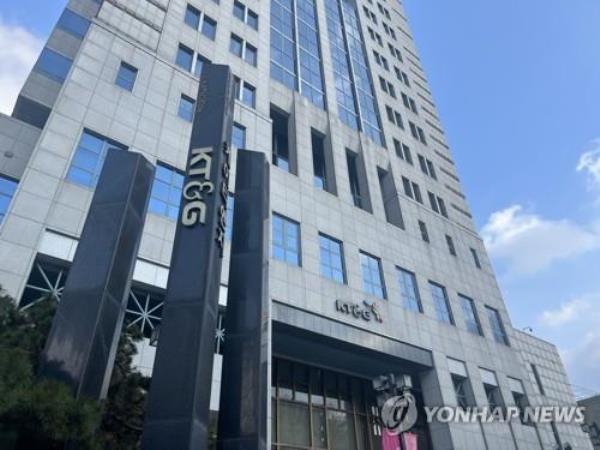 Top shareholder opposes KT&G's CEO nominee - 1