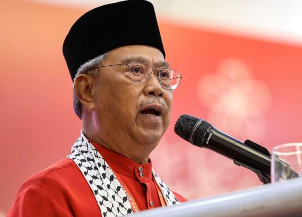 Bersatu最高委员会一致否决慕尤丁的决定